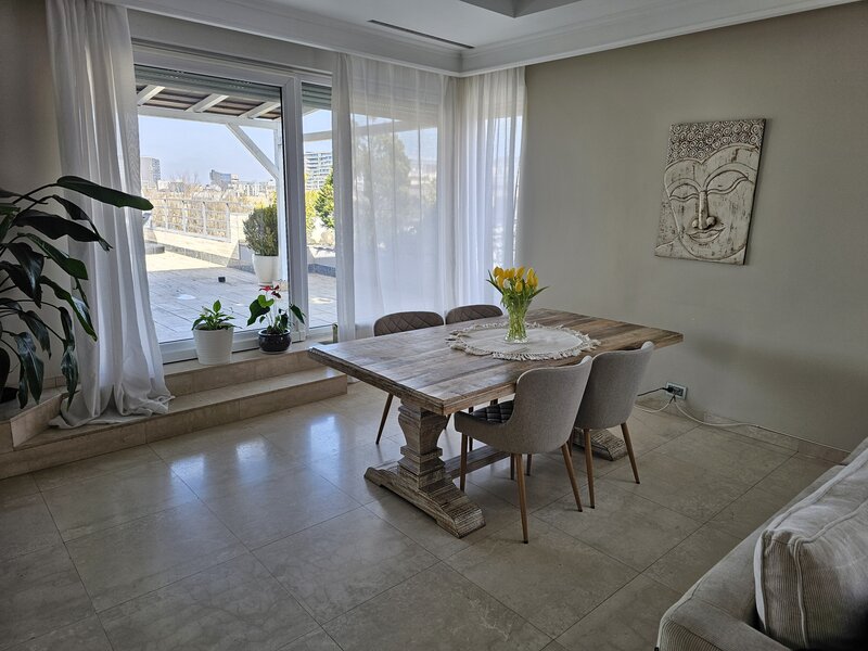 Herastrau, Sos. Nordului, Aron Cotrus,