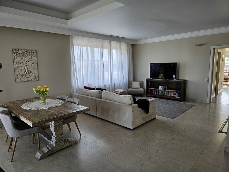 Herastrau, Sos. Nordului, Aron Cotrus,